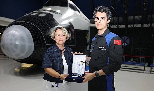 Atasever Gençlerle Buluştu: Uzay Yolculuğu Deneyimleri