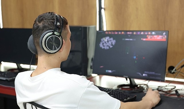 TEKNOMER'de Zafer Bayramı Espor Coşkusu Yaşandı