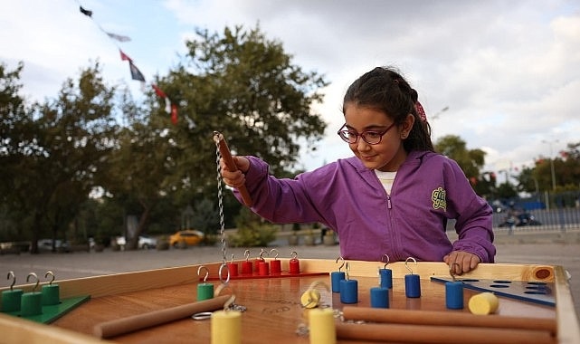 Çankaya Parklarında Geleneksel Ahşap Oyun Şöleni