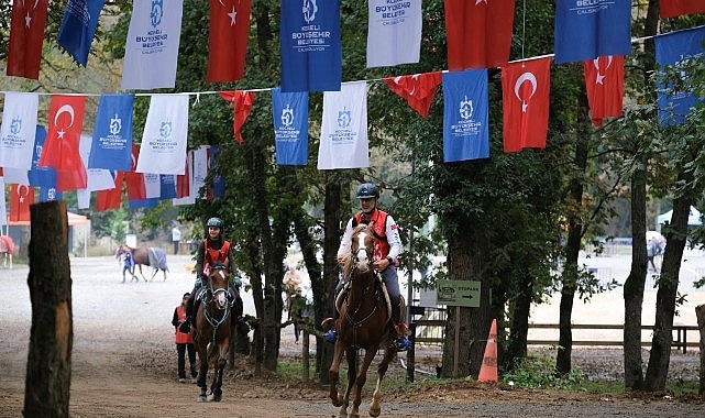Kocaeli'nde uluslararası atlı dayanıklılık yarışları düzenlendi